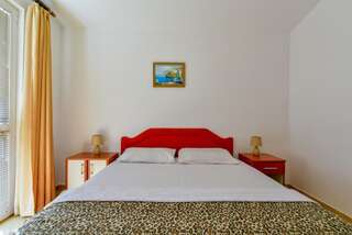 Гостевой дом Rooms and Apartments Oregon Будва Апартаменты с 2 спальнями-7