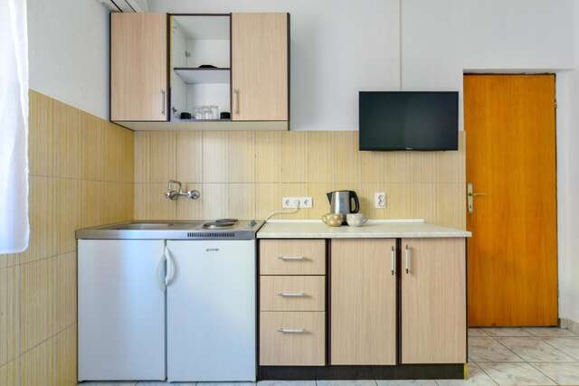 Гостевой дом Rooms and Apartments Oregon Будва-22