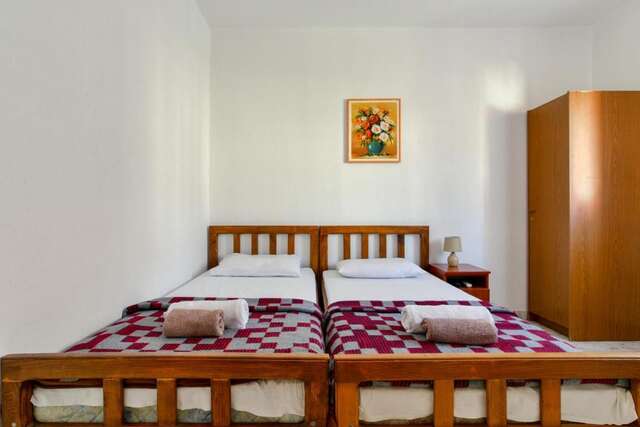 Гостевой дом Rooms and Apartments Oregon Будва-24