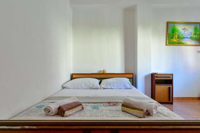 Гостевой дом Rooms and Apartments Oregon Будва-31