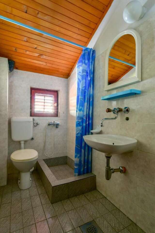 Гостевой дом Rooms and Apartments Oregon Будва-41